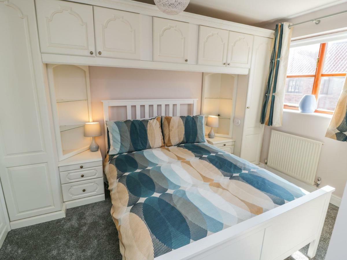 Abrahams Cottage ウィットビー エクステリア 写真